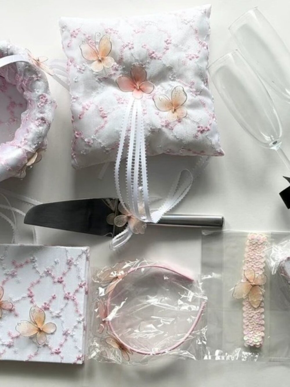 Butterflies Accent Wedding Bundle